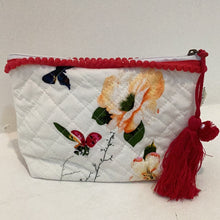 Load image into Gallery viewer, LINEN UNLIMITED Quilted Cosmetic Bag ENGLISH GARDEN
