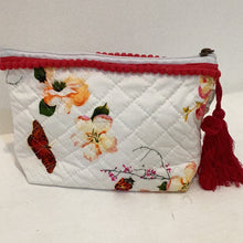 Load image into Gallery viewer, LINEN UNLIMITED Quilted Cosmetic Bag ENGLISH GARDEN
