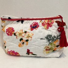 Load image into Gallery viewer, LINEN UNLIMITED Quilted Cosmetic Bag ENGLISH GARDEN
