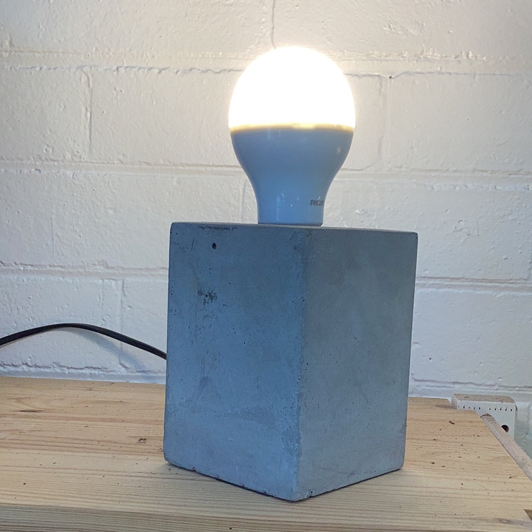 DJANGO Table Lamp