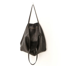 Load image into Gallery viewer, JUJU &amp; CO Unlined Leather Tote Handbag
